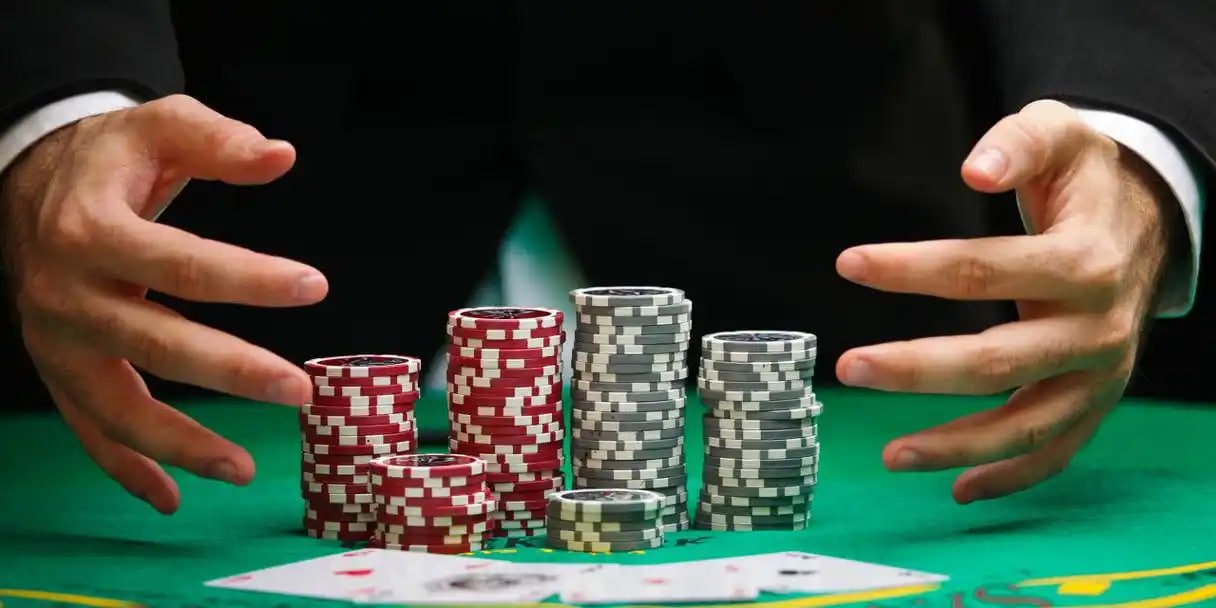 j 10 Slots